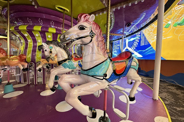 carousel with canopy and carriages
